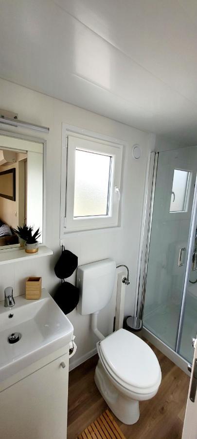 באניולה Mobilehome Elena Premium With Pool, Istria מראה חיצוני תמונה