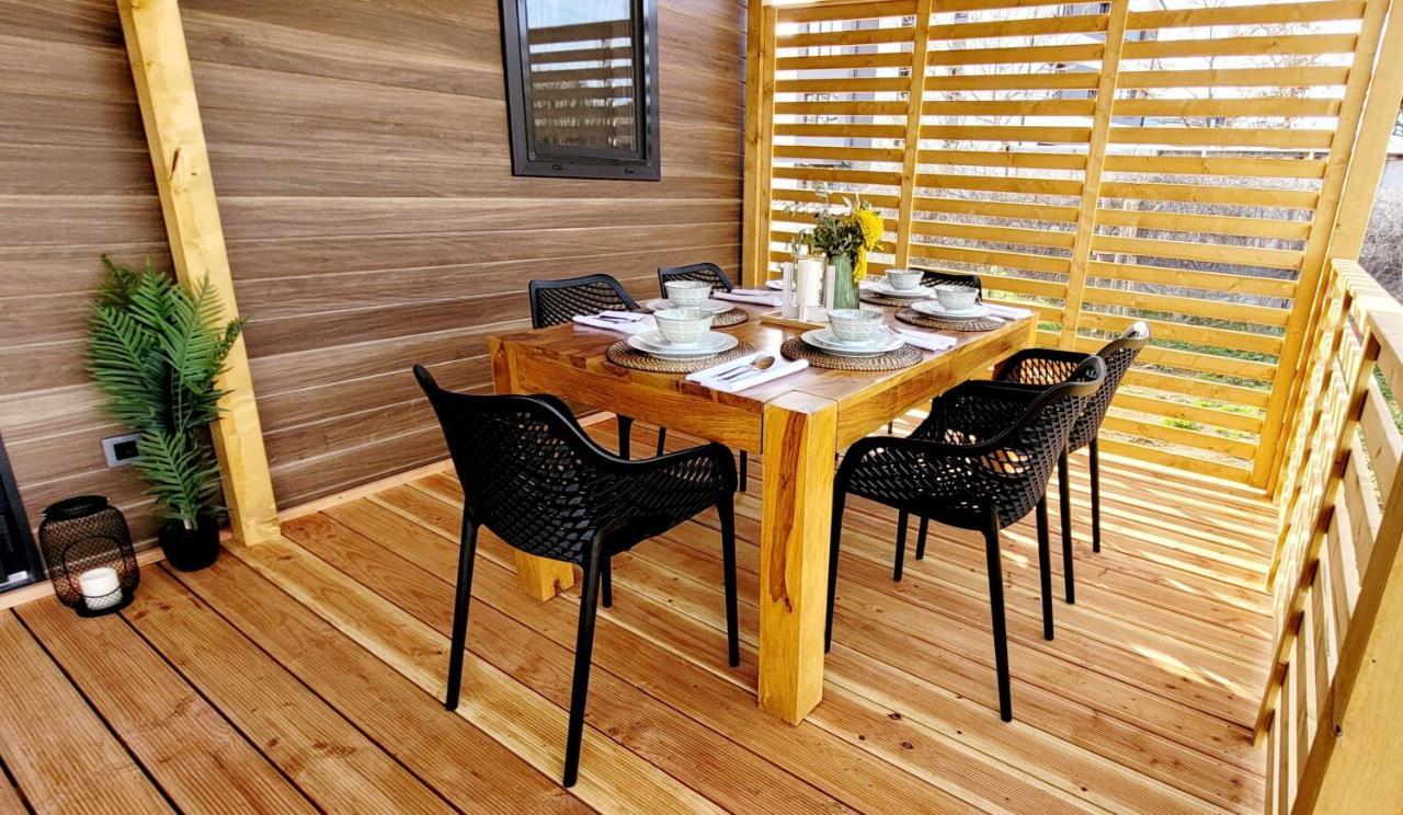 באניולה Mobilehome Elena Premium With Pool, Istria מראה חיצוני תמונה