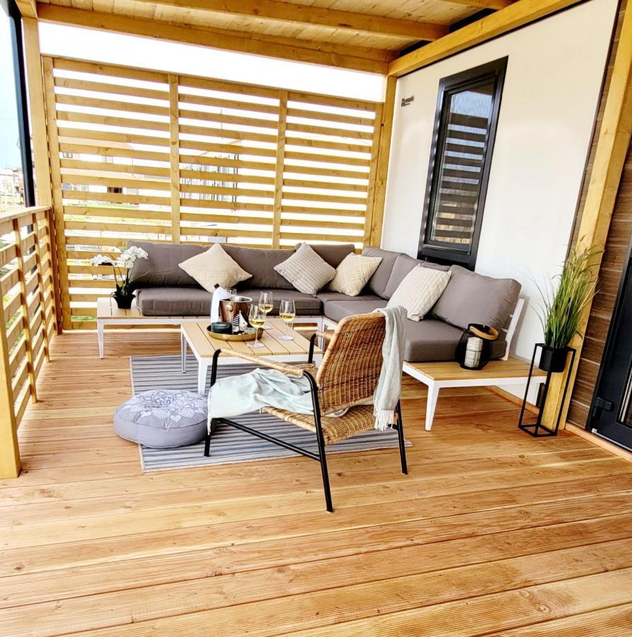 באניולה Mobilehome Elena Premium With Pool, Istria מראה חיצוני תמונה